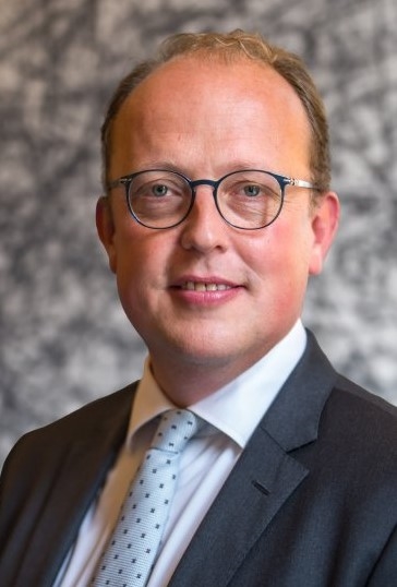 Foto Gedeputeerde F. Douwstra (CDA)